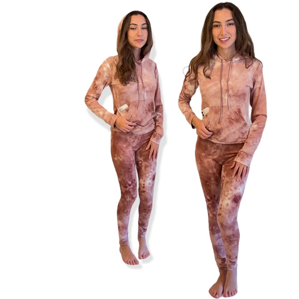 NWT- Mauve tie dye long sleeve Hoodie & pocket& yoga leggings set. S/M & L/XL
